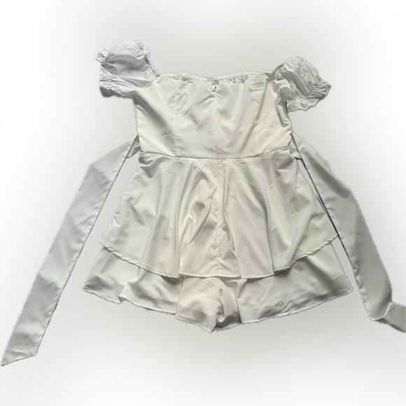 NWOT, Fixmatti Boho Polyester Off Shoulder Chiffon WHITE Shorts ROMPER - Picture 5 of 9